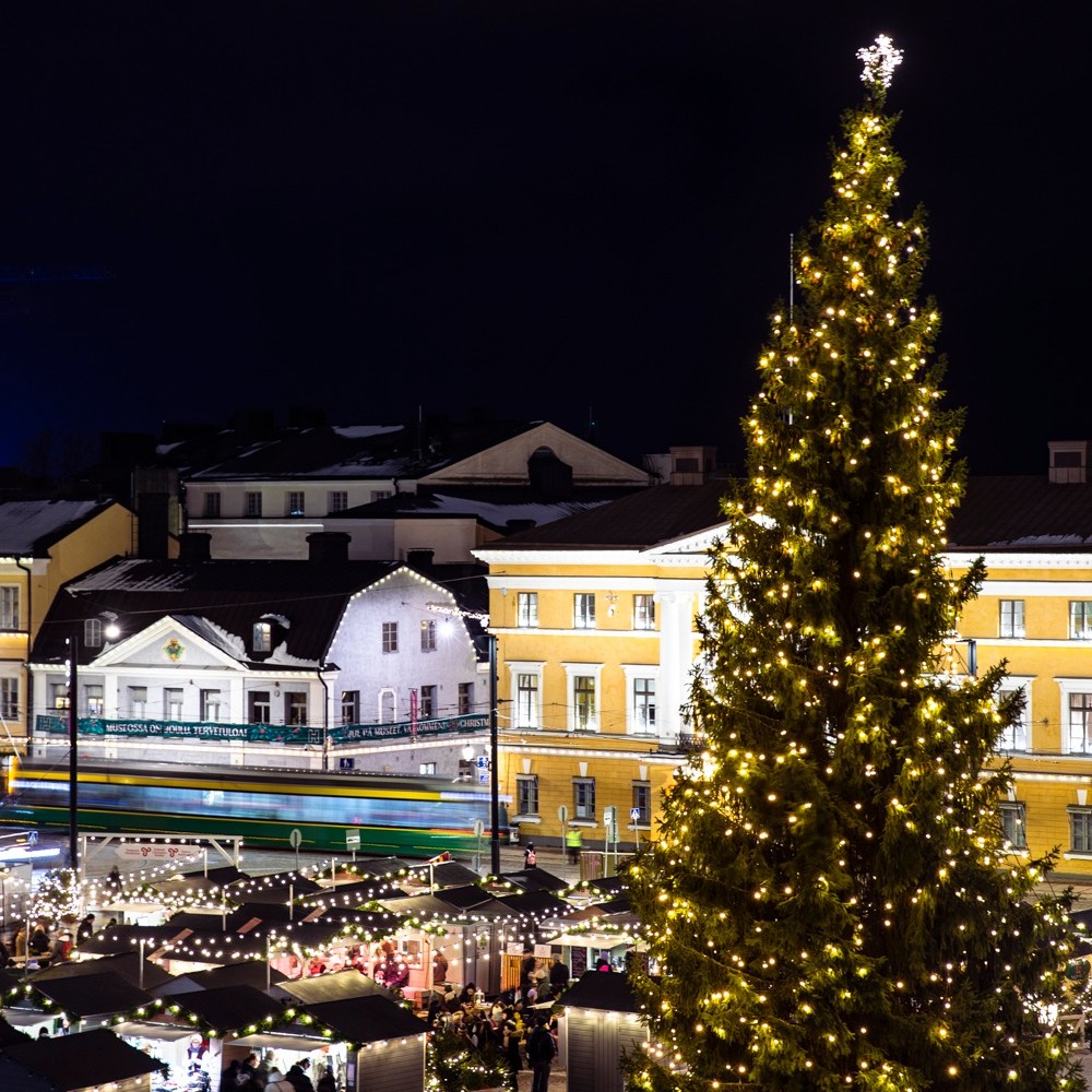 Helsinki Christmas Market Featured Image