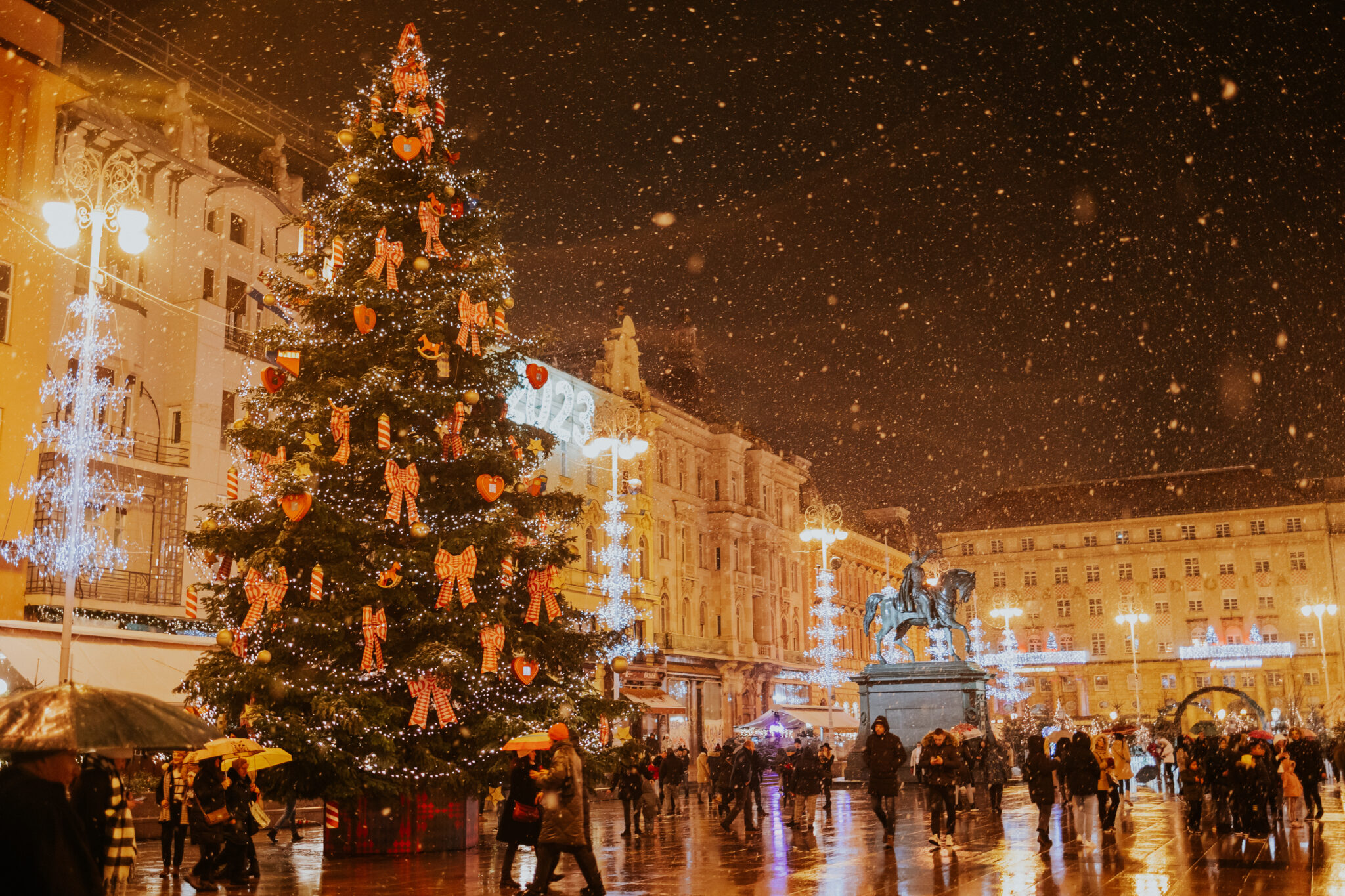 image of large christmas tree decorated at the advent christmas market in Zagreb.